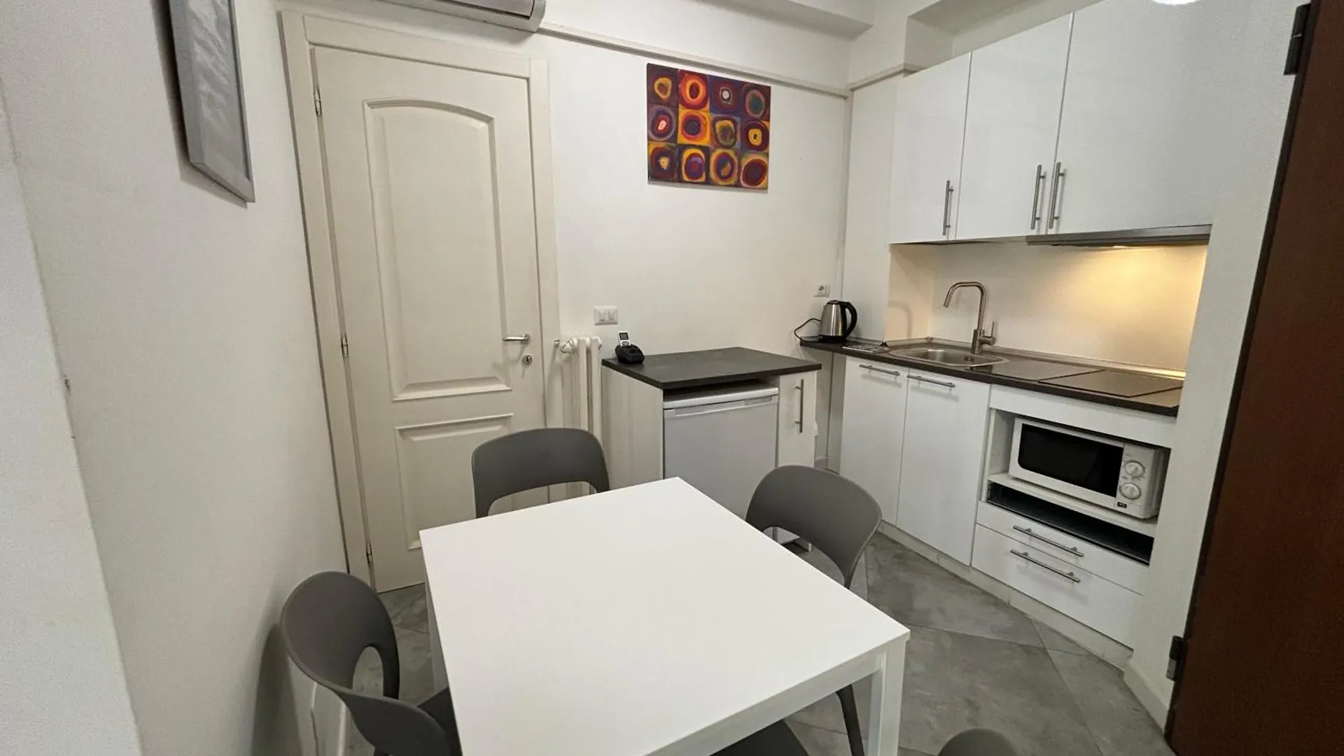 Apartament 4 Level Rzym