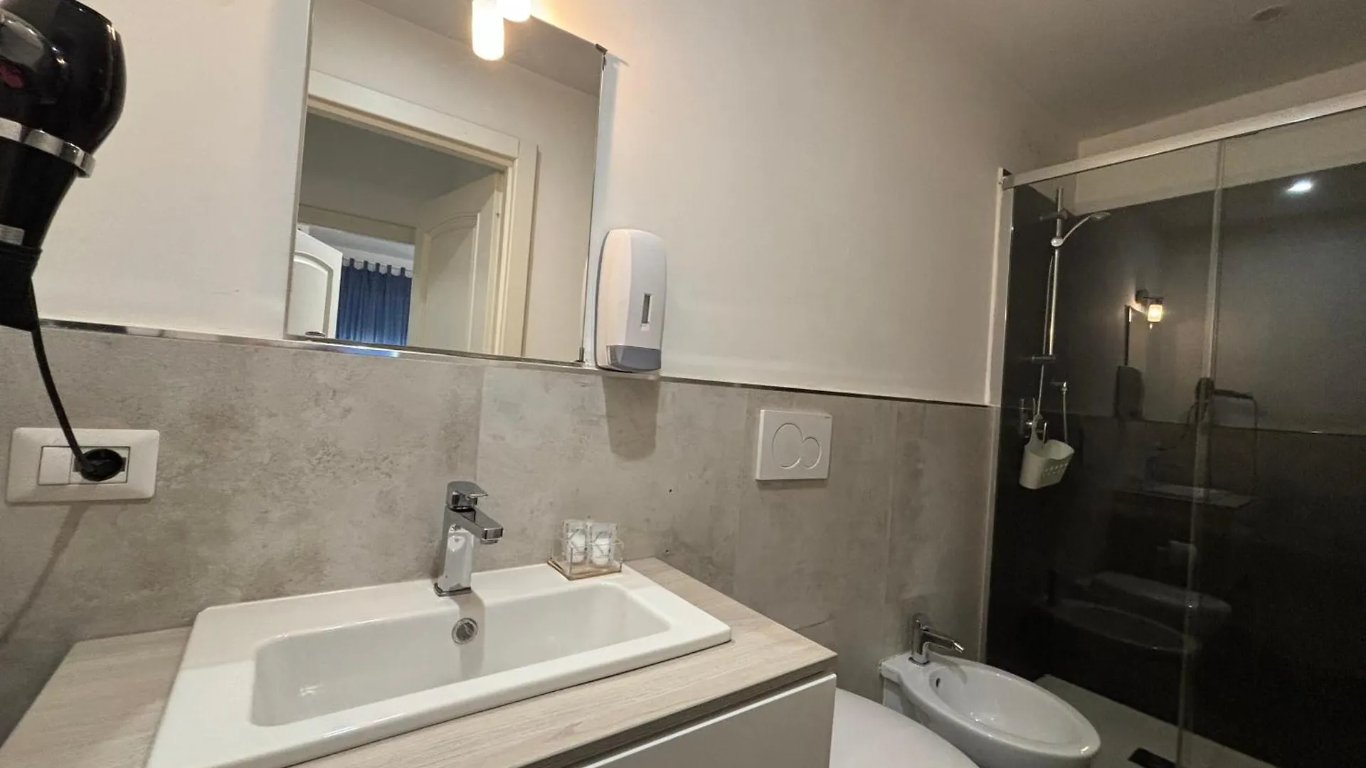 Apartament 4 Level Rzym