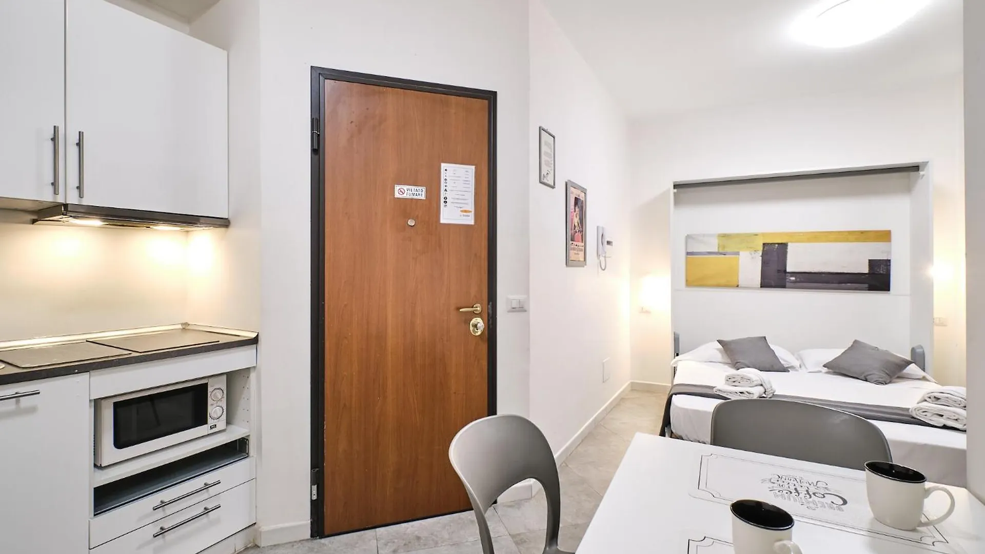 Apartament 4 Level Rzym 0*,  Włochy