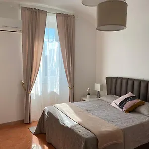 Apartament Campani, Rzym